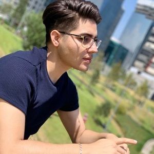 Meet your Posher, Eddie